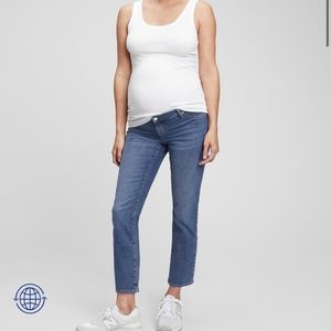 NWT MATERNITY jeans! Current style being sold online.